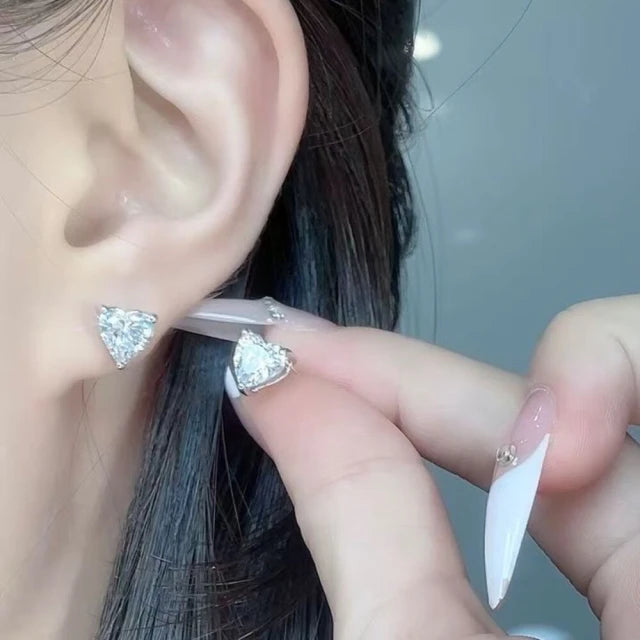 鉑金PT950 IGI 2克拉簡約奢華心型鑽石耳環