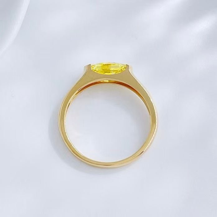 18K金 0.9克拉 菱光曳影黃鑽戒指 - Juyao鉅曜