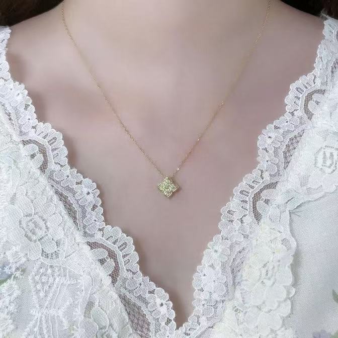 18K黃金 四葉草的饋贈黃鑽項鍊 - Juyao鉅曜