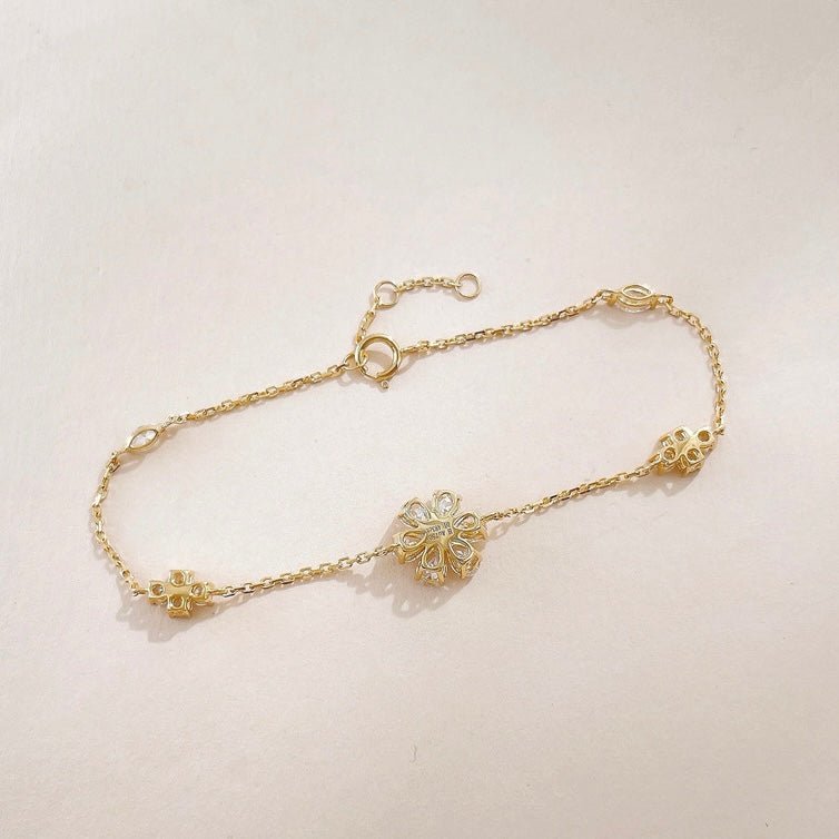 18K 法式輕奢花朵鑽石手鍊 - Juyao鉅曜