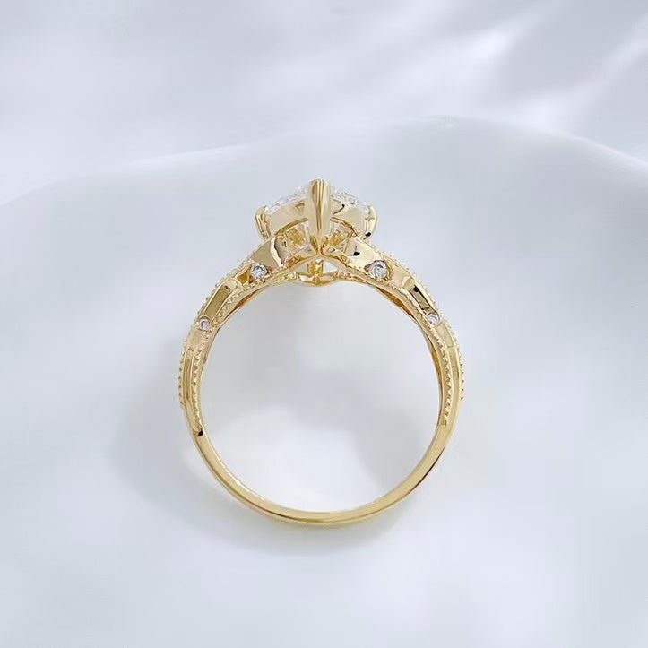 18K金 IGI 3克拉 星芒稜光馬眼鑽戒 - Juyao鉅曜