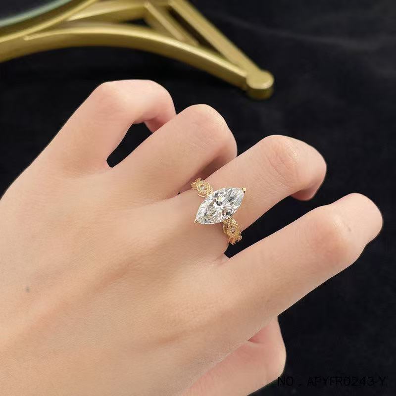 18K金 IGI 3克拉 星芒稜光馬眼鑽戒 - Juyao鉅曜