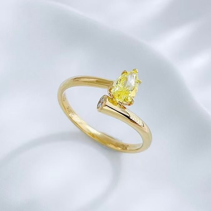 18K金 IGI 50分 稜光水滴黃鑽戒指 - Juyao鉅曜