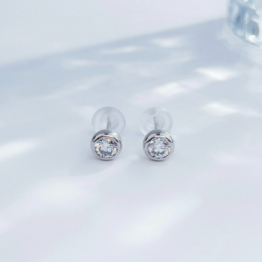 鉑金PT950 30分 清新時尚泡泡款鑽石耳環