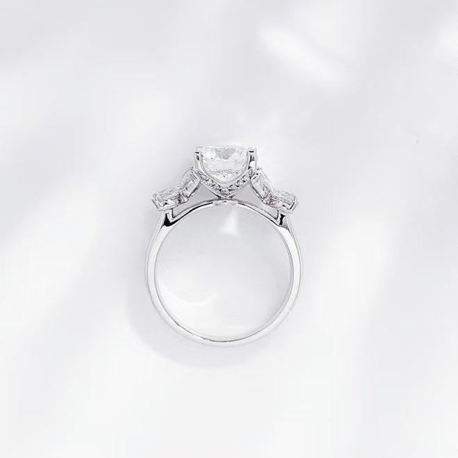 鉑金PT950 IGI 1克拉 聖誕雪舞鑽石戒指