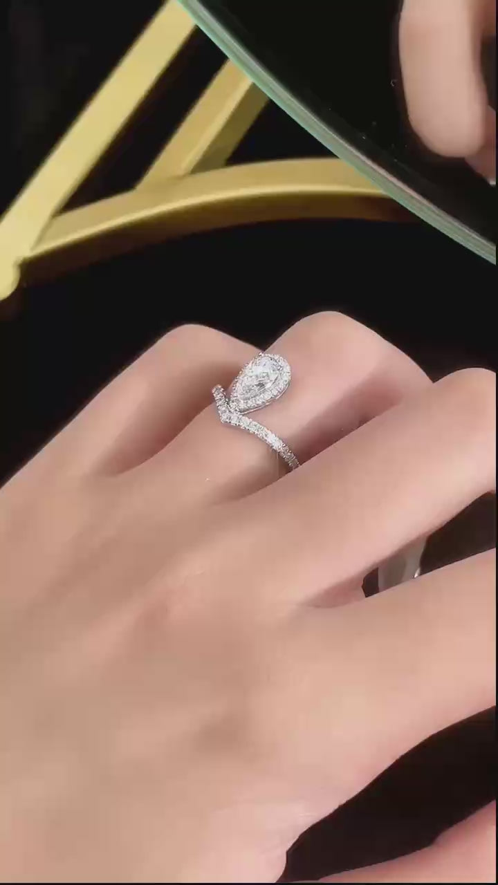 鉑金PT950 IGI 1克拉 豪華公主水滴鑽石戒指