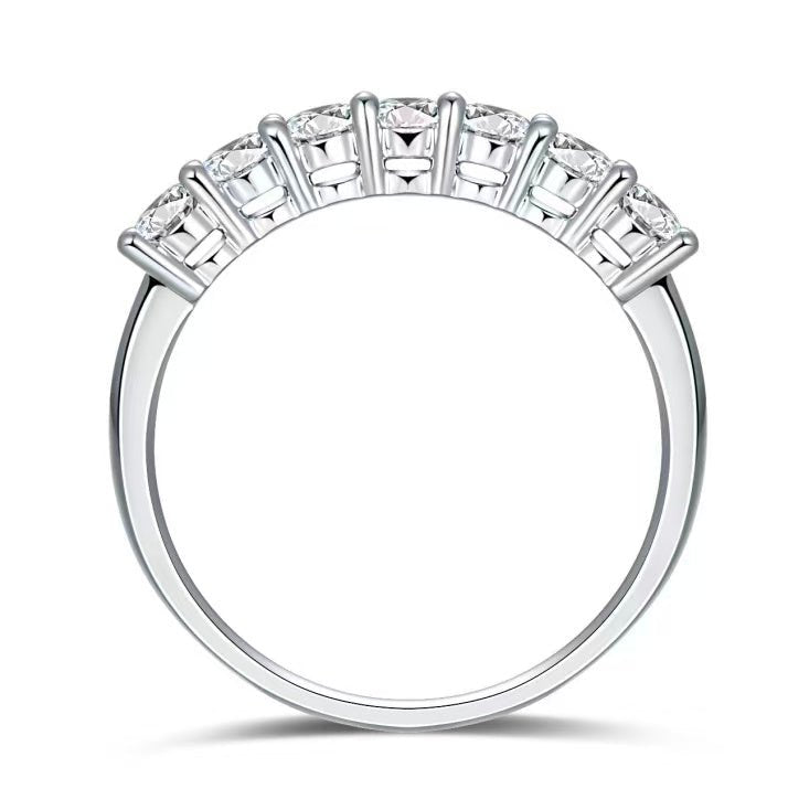 鉑金PT950 輕奢時尚排鑲鑽石戒指 - Juyao鉅曜