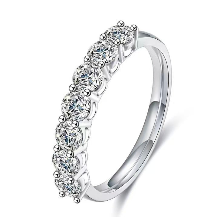 鉑金PT950 輕奢時尚排鑲鑽石戒指 - Juyao鉅曜