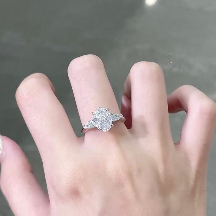 鉑金PT950 IGI 2克拉 星芒流光鑽石戒指 - Juyao鉅曜